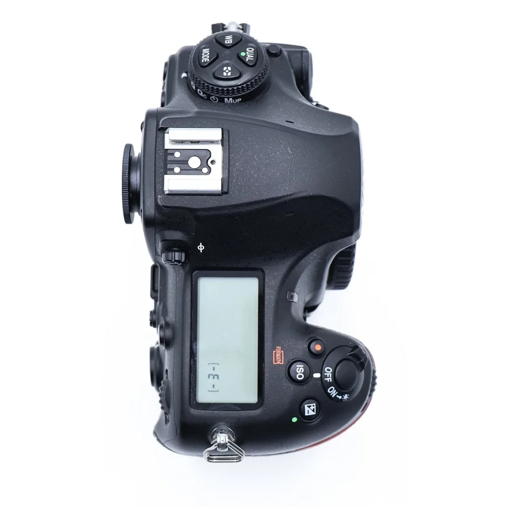 NIKON D850 45.7MP FX-Format DSLR Camera Body ONLY - BRAND NEW SHUTTER